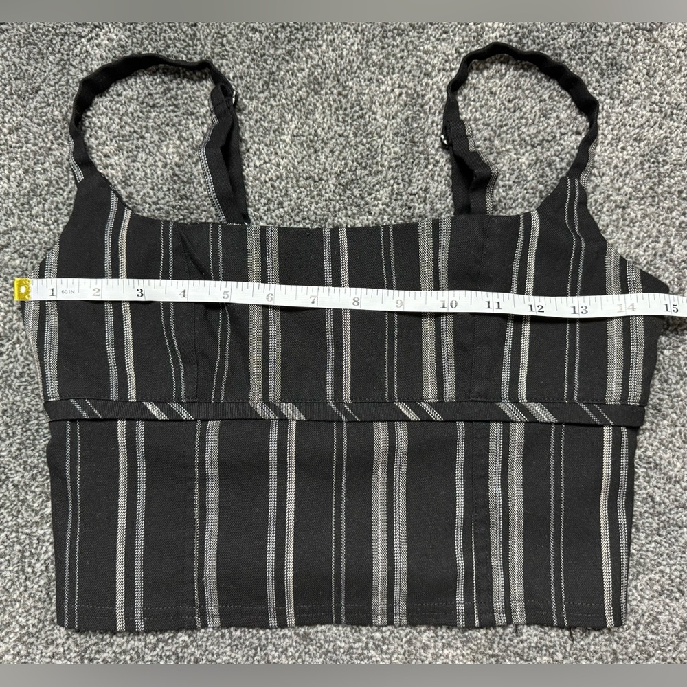 Urban Outfitters Black Pinstripe Spaghetti Strap Crop Top Size Small. - Picture 1 of 5